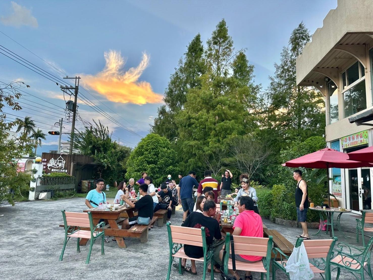 Fairy Story Village Farm B&B Dongshan  Exterior foto