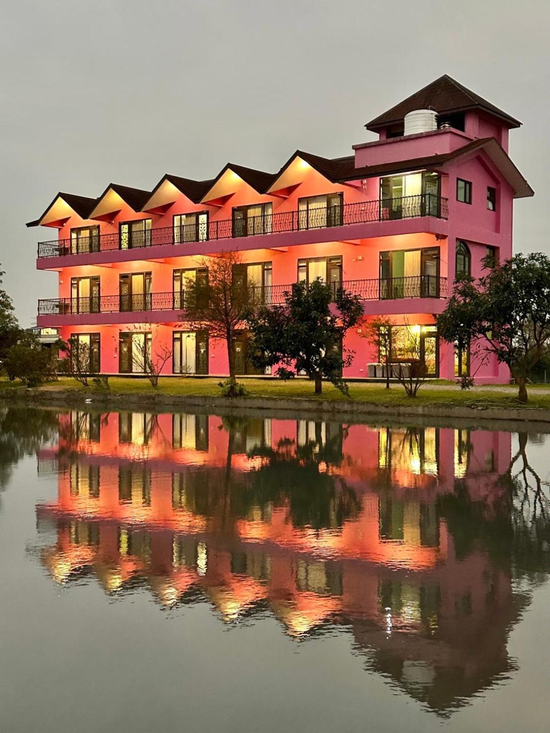 Fairy Story Village Farm B&B Dongshan  Exterior foto